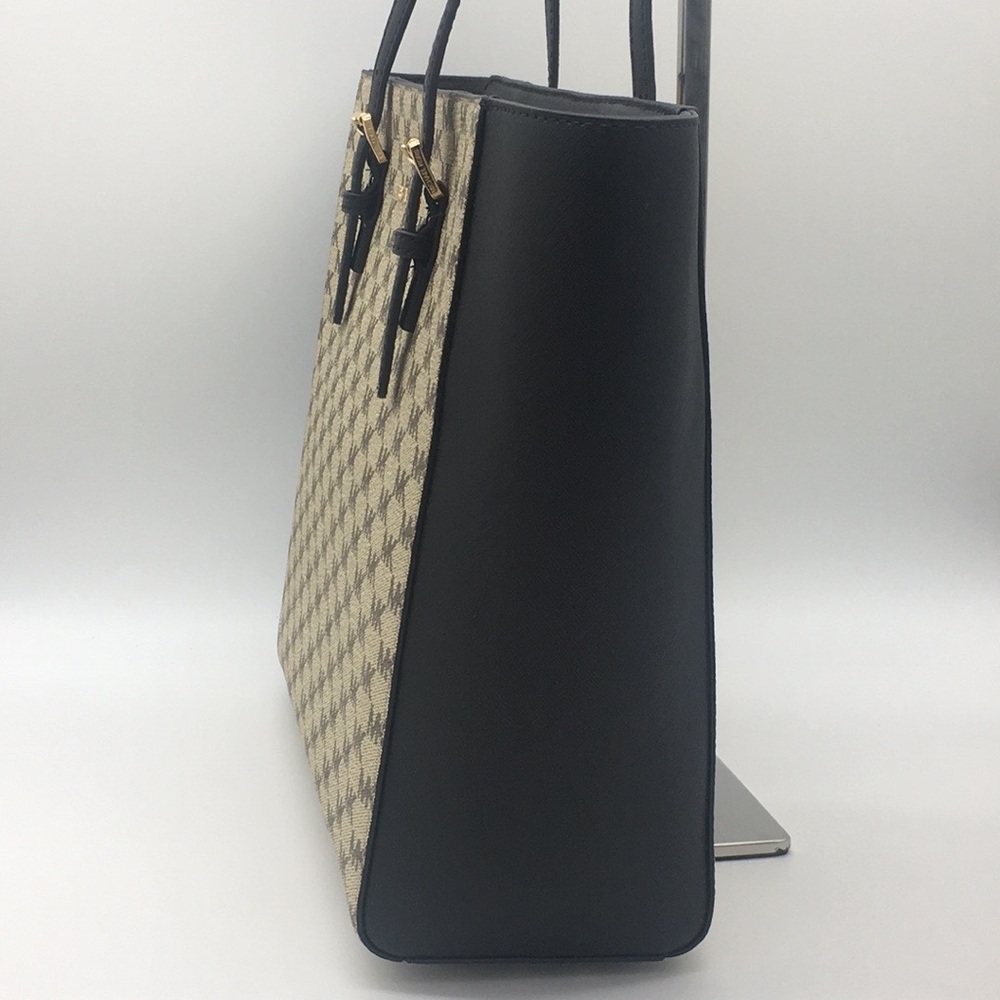 MICHAEL KORS MD TZ TOTE NAT/BLACK 38S9CTVT… - Picture 7 of 14